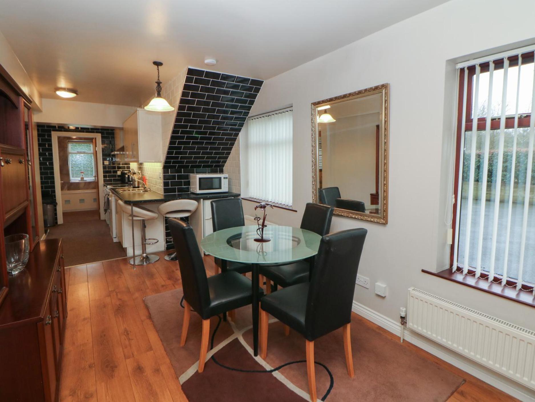 Hunters Moon Annexe Villa Fulford  Exteriör bild